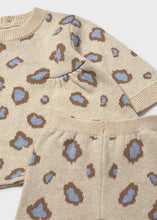 Cargar imagen en el visor de la galería, Conjunto pantalón tricot Tapioca
