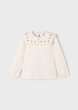 Cargar imagen en el visor de la galería, Blusa punto cuello volantes Macchiato
