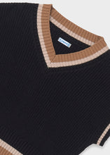 Cargar imagen en el visor de la galería, Chaleco tricot Negro
