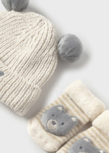 Cargar imagen en el visor de la galería, Set de gorro + calcetines Cereal
