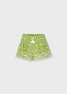 Falda short bordado verde manzana