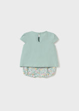Cargar imagen en el visor de la galería, Conjunto short florecitas Jade
