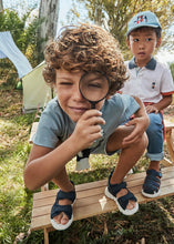 Cargar imagen en el visor de la galería, Polo embossed &quot;m&quot; Perla
