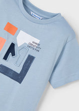 Cargar imagen en el visor de la galería, Polo embossed &quot;m&quot; Perla
