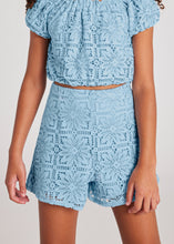 Cargar imagen en el visor de la galería, Short encaje Lago
