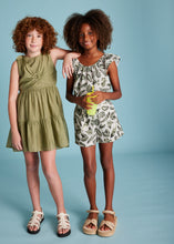 Cargar imagen en el visor de la galería, Conjunto short volante estampado Musgo
