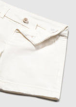Cargar imagen en el visor de la galería, Bermuda chino sarga Nata
