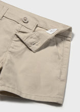 Cargar imagen en el visor de la galería, Bermuda chino sarga Beige
