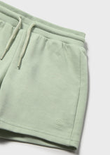 Cargar imagen en el visor de la galería, Bermuda felpa Matcha
