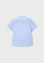 Cargar imagen en el visor de la galería, Camisa lino cuello mao Celeste
