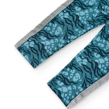 Cargar imagen en el visor de la galería, Pantalón felpa animal print acero
