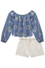 Cargar imagen en el visor de la galería, Conjunto short y blusa Flores
