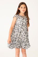 Cargar imagen en el visor de la galería, Vestido gasa flores negro
