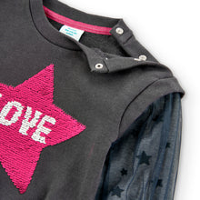 Cargar imagen en el visor de la galería, Polera "Love" plomo
